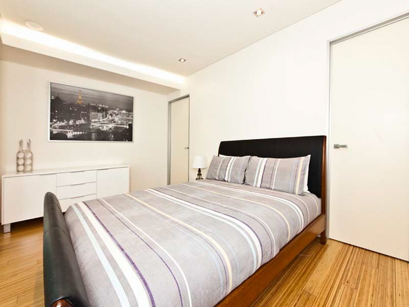 Photo - 49/22 St Georges Terrace, Perth WA 6000 - Image 18