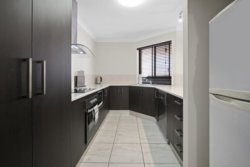 Photo - 49/24 Amsonia Court, Arundel QLD 4214 - Image 8