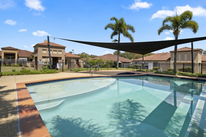 Photo - 49/24 Amsonia Court, Arundel QLD 4214 - Image 17