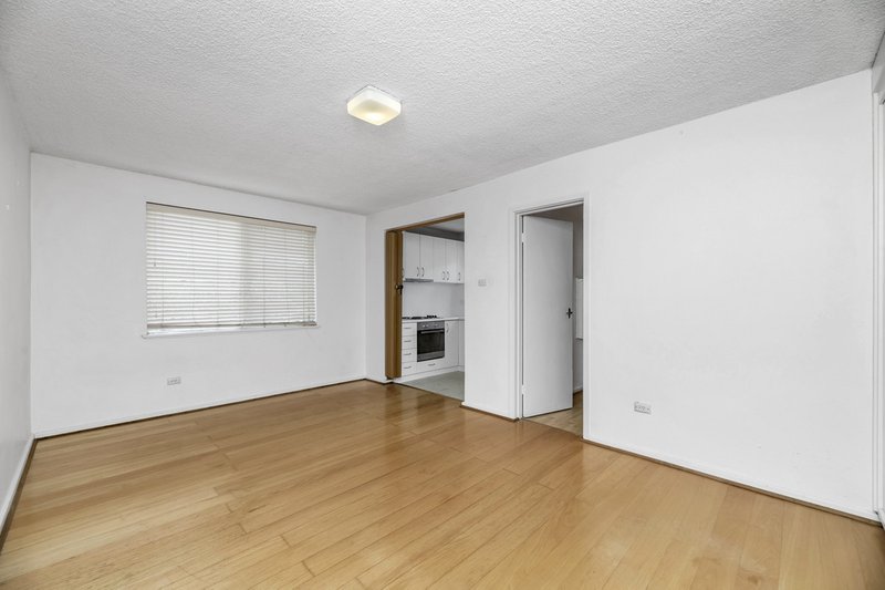 Photo - 49/27-35 Coxen Street, Hughes ACT 2605 - Image 3