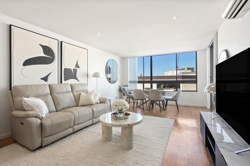 Photo - 49/313 Crown Street, Wollongong NSW 2500 - Image 1