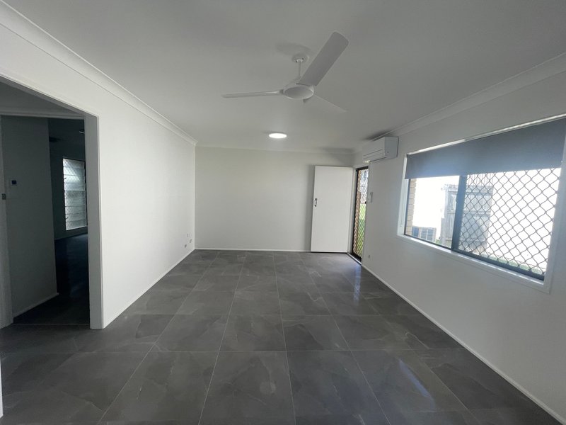 Photo - 4/94 Chestnut Street, Wynnum QLD 4178 - Image