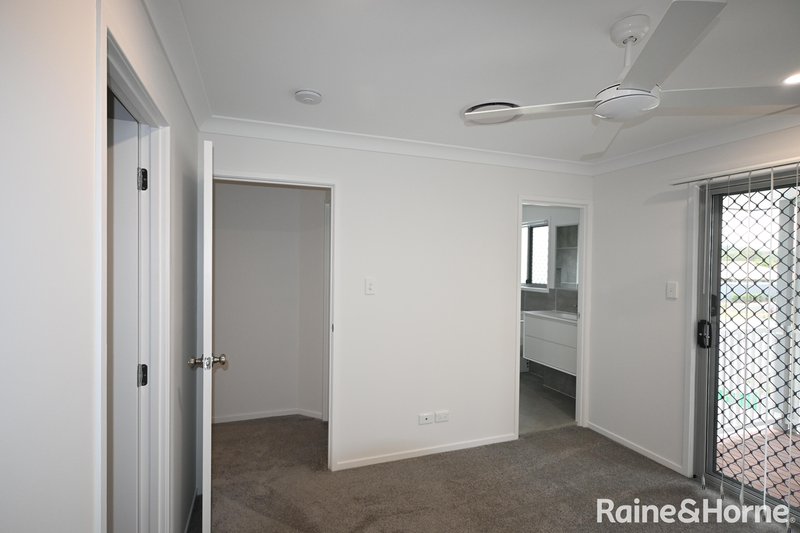 Photo - 49/46 Claussen Street, Browns Plains QLD 4118 - Image 3