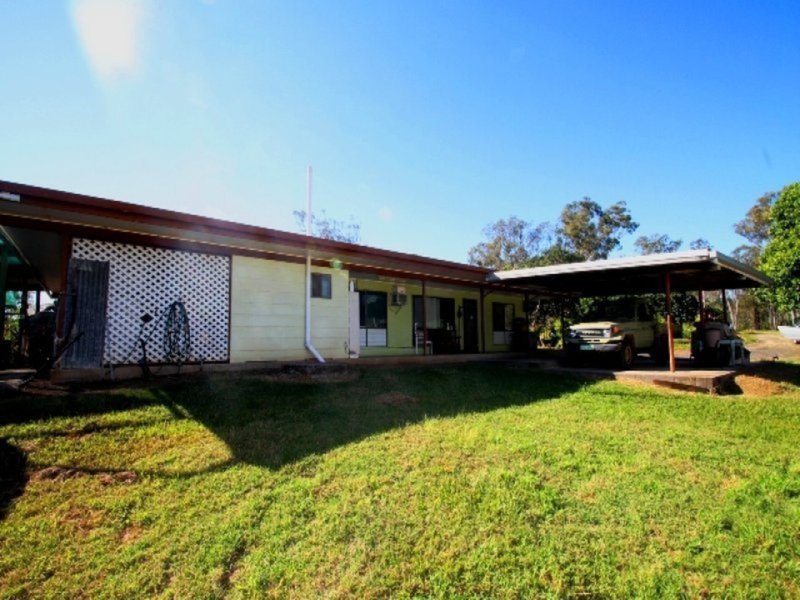 Photo - 49471 Bruce Highway, Benaraby QLD 4680 - Image 3