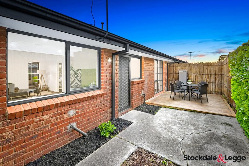 Photo - 4/95-97 Mickleham Road, Tullamarine VIC 3043 - Image 9