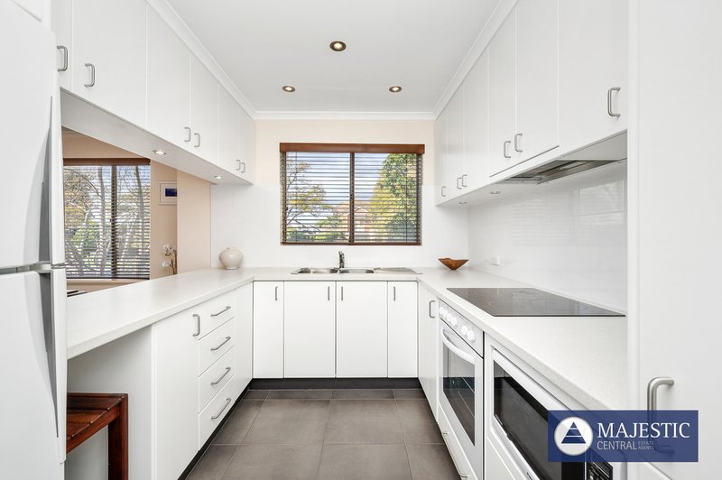 4/95 Matheson Road, Applecross WA 6153