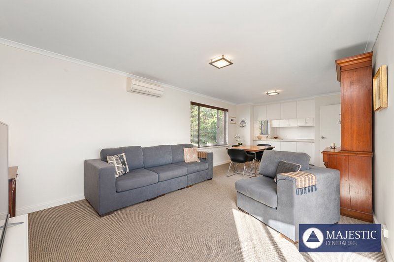 Photo - 4/95 Matheson Road, Applecross WA 6153 - Image 8