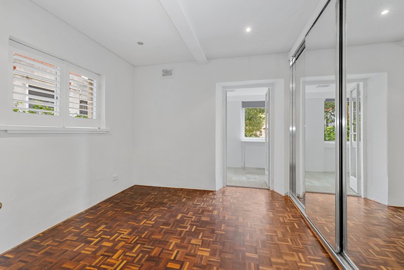 Photo - 4/96 Birriga Road, Bellevue Hill NSW 2023 - Image 3