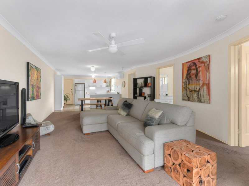 Photo - 4/96 Ryans Road, Nundah QLD 4012 - Image 3