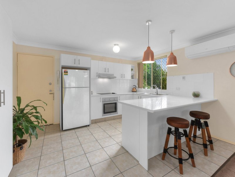 Photo - 4/96 Ryans Road, Nundah QLD 4012 - Image 5