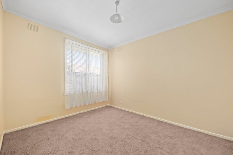 Photo - 4/96 Saltley Street, South Kingsville VIC 3015 - Image 6