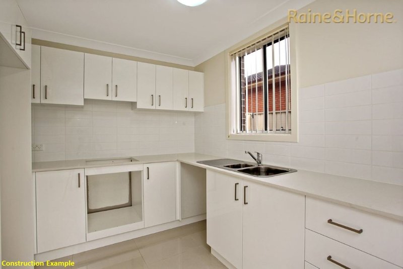 Photo - 4/97 Brisbane Street, St Marys NSW 2760 - Image 3