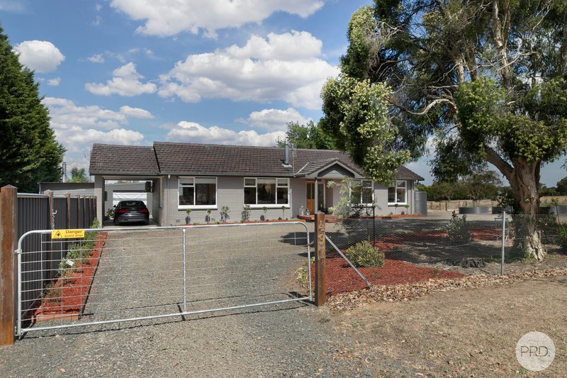 497 Post Office Road, Ross Creek VIC 3351