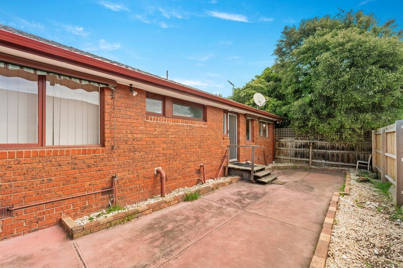 Photo - 4/98-100 Mount Pleasant Road, Nunawading VIC 3131 - Image 7