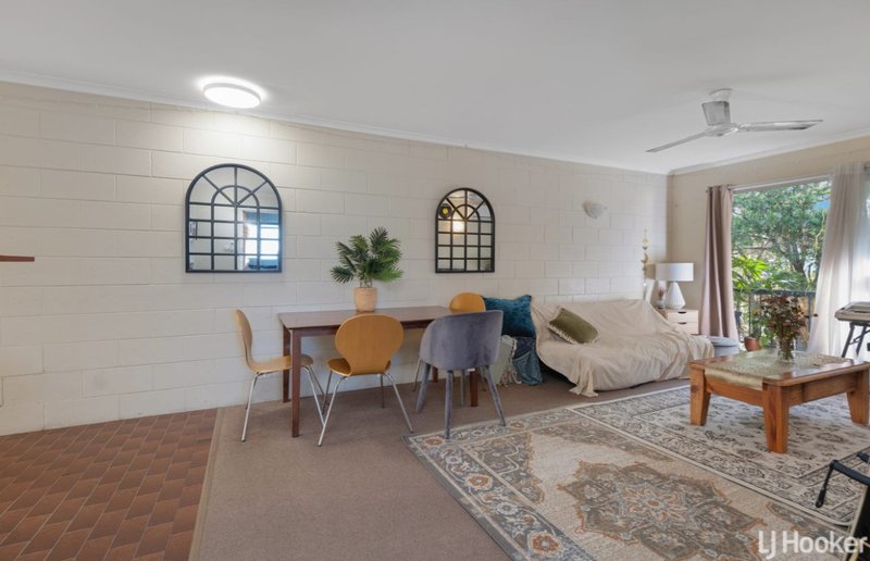 Photo - 4/98 High Street, Berserker QLD 4701 - Image 3