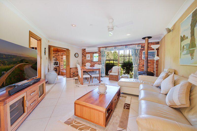 Photo - 498 Tumbi Road, Wamberal NSW 2260 - Image 3