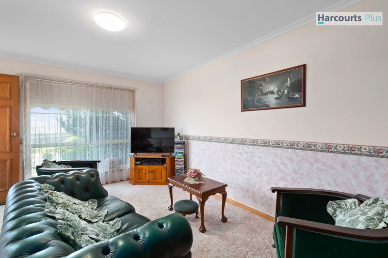 Photo - 4/98 Woodend Road, Trott Park SA 5158 - Image 3