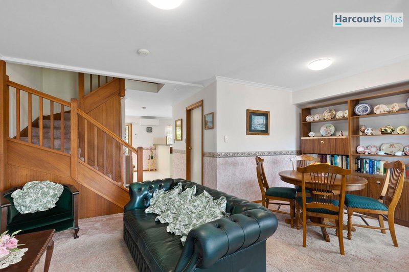 Photo - 4/98 Woodend Road, Trott Park SA 5158 - Image 5