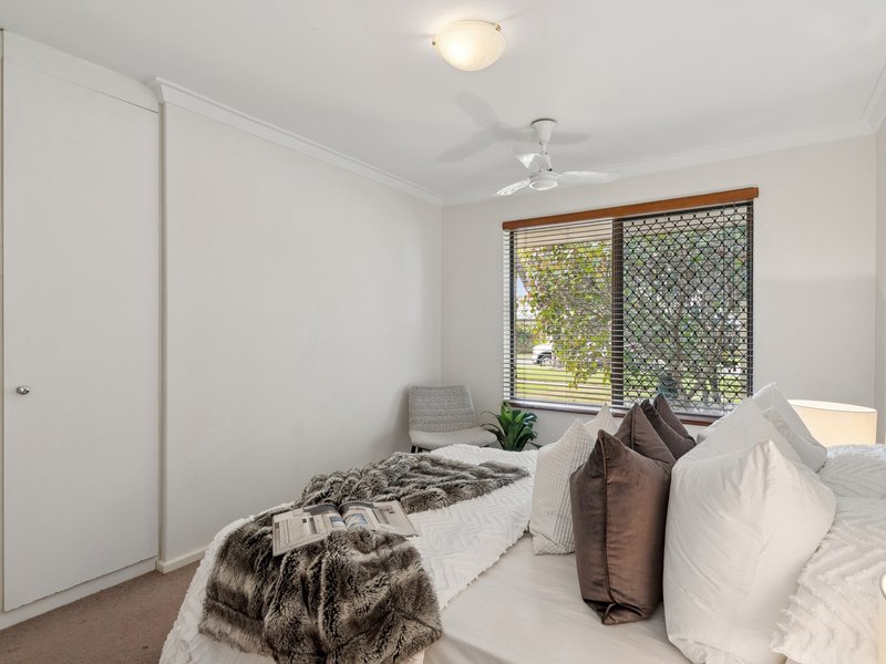 Photo - 4/99 Clydesdale Street, Como WA 6152 - Image 14