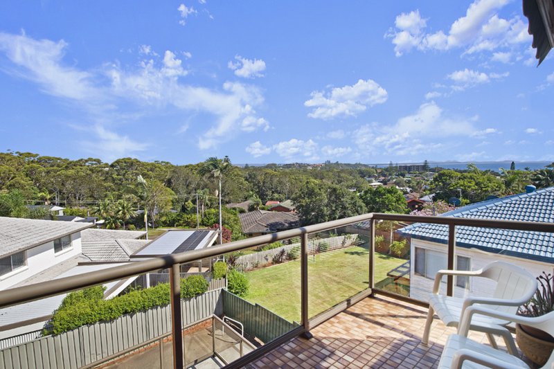 Photo - 4/99 Pacific Drive, Port Macquarie NSW 2444 - Image 11