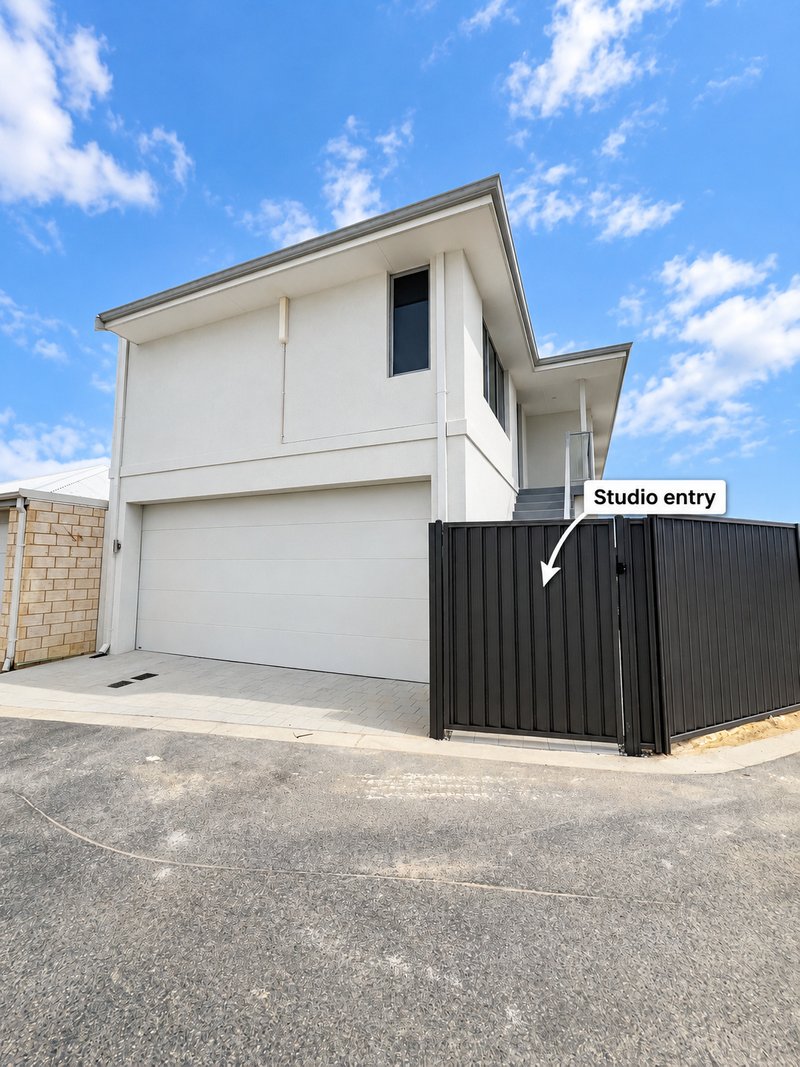 Photo - 49A Alabaster Approach, Jindalee WA 6036 - Image 10