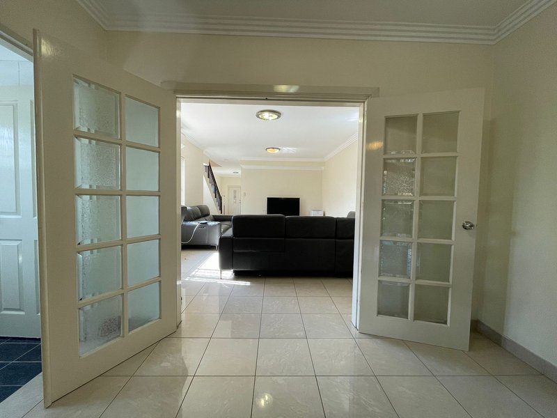 Photo - 49A Croydon Road, Hurstville NSW 2220 - Image 3