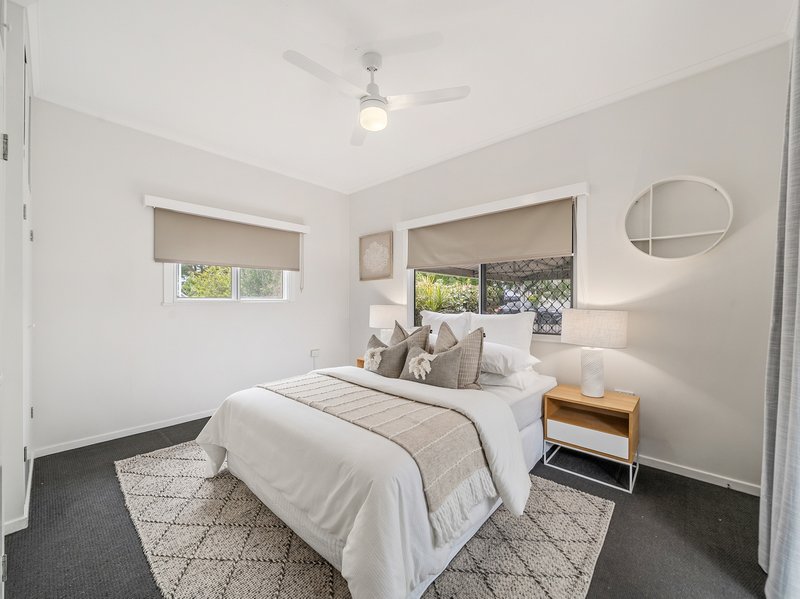 Photo - 49A Donald Street, Woody Point QLD 4019 - Image 10