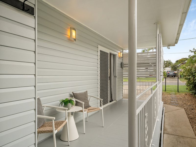 Photo - 49A Donald Street, Woody Point QLD 4019 - Image 13
