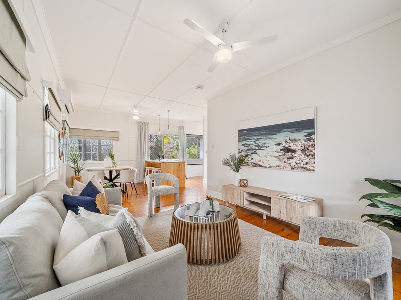 Photo - 49A Donald Street, Woody Point QLD 4019 - Image 19