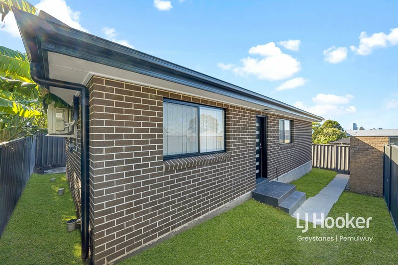 Photo - 49A Oatlands Street, Wentworthville NSW 2145 - Image 1