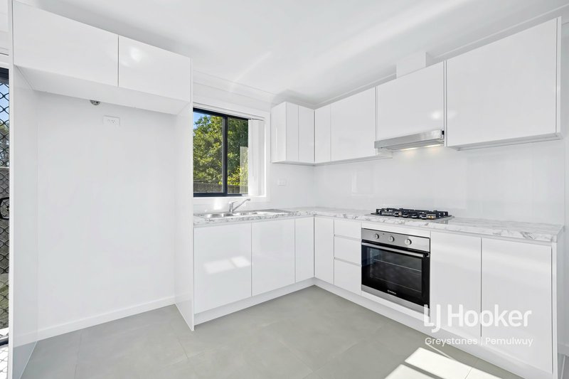Photo - 49A Oatlands Street, Wentworthville NSW 2145 - Image 3