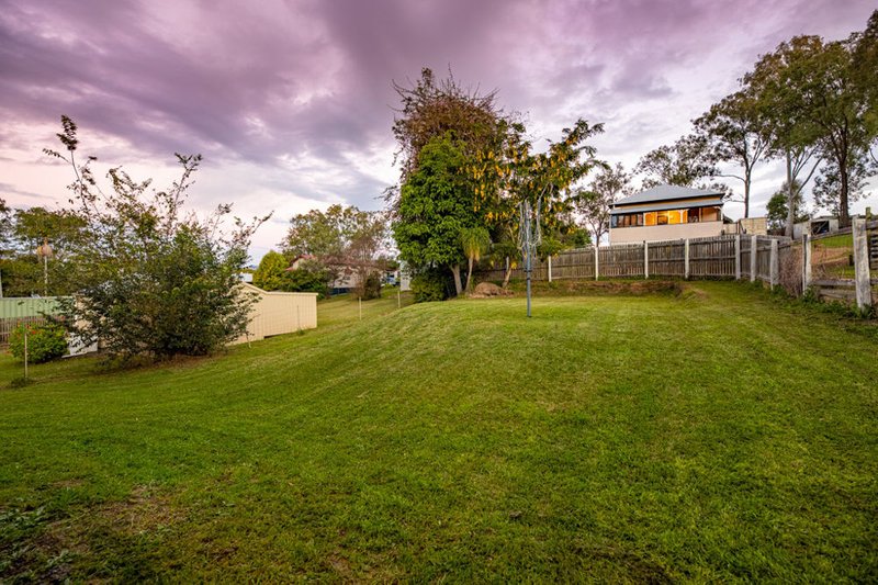 Photo - 49A Taylor Street, Kilcoy QLD 4515 - Image 4