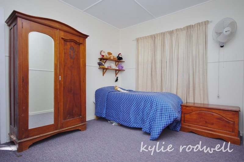 Photo - 49a Tina St , Beaudesert QLD 4285 - Image 7