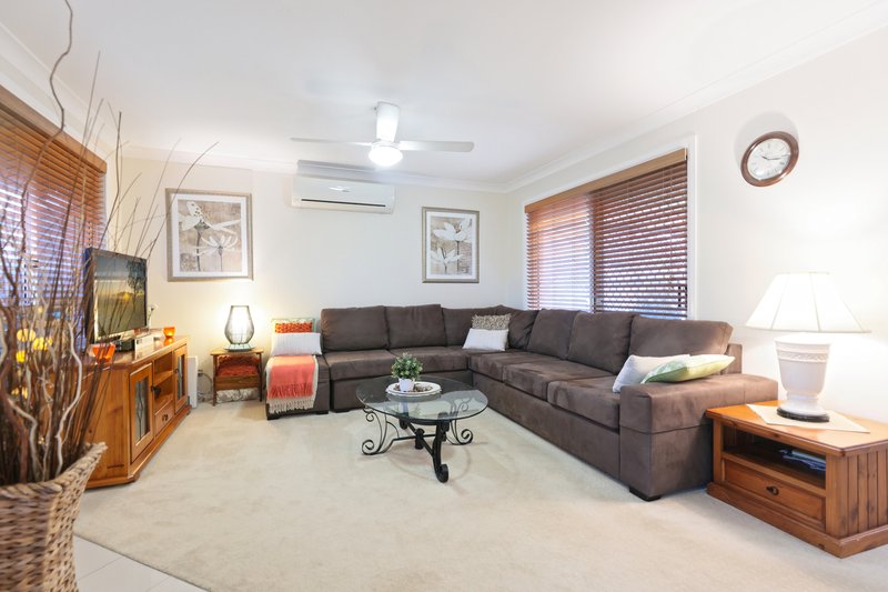 Photo - 49a Woodlands Drive, Glenmore Park NSW 2745 - Image 2