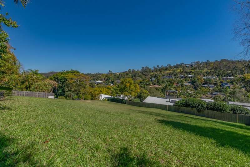 Photo - 49B Teroma Street, The Gap QLD 4061 - Image 4