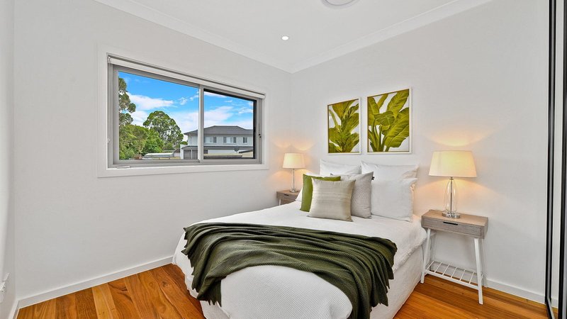Photo - 4A Arnold Avenue, Yagoona NSW 2199 - Image 4