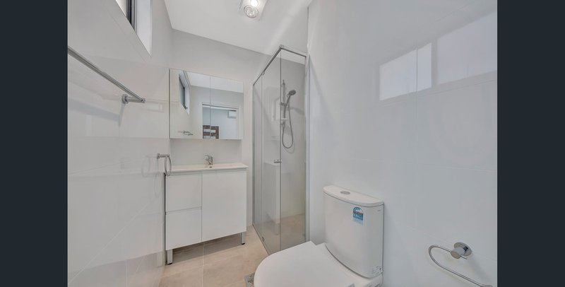 Photo - 4A Bailey Crescent, North Epping NSW 2121 - Image 3