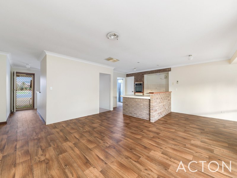 Photo - 4A Banks Place, Willetton WA 6155 - Image 6