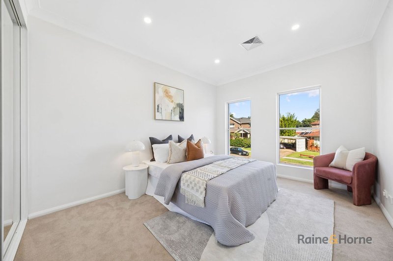 Photo - 4A Barellan Avenue, Carlingford NSW 2118 - Image 13