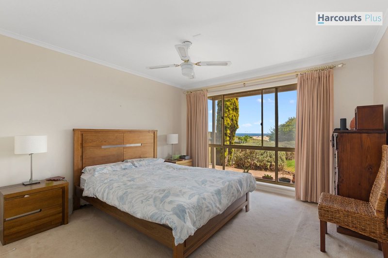 Photo - 4A Beeches Road, Hallett Cove SA 5158 - Image 7