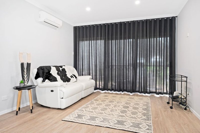 Photo - 4a Blanch Street, Manly West QLD 4179 - Image 3