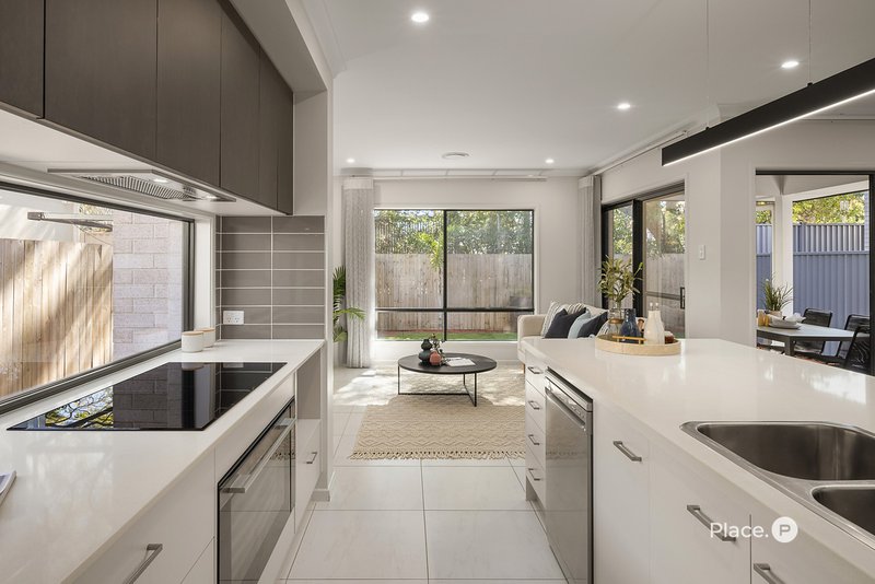 Photo - 4A Brockhouse Street, Upper Mount Gravatt QLD 4122 - Image 5