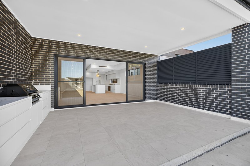 Photo - 4a Bunbury Road, Macquarie Fields NSW 2564 - Image 29