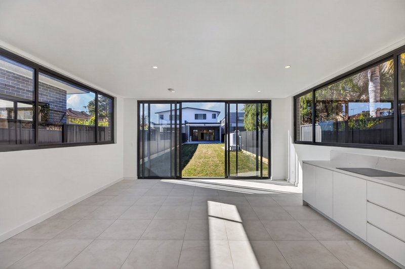 Photo - 4a Bunbury Road, Macquarie Fields NSW 2564 - Image 35