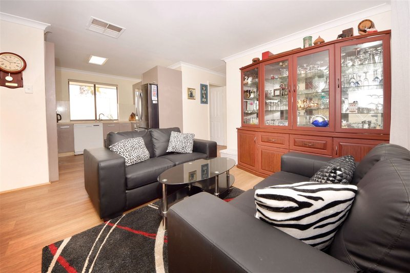 Photo - 4A Cannes Place, Warnbro WA 6169 - Image 5