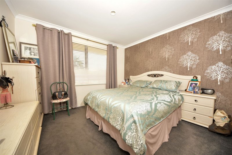 Photo - 4A Cannes Place, Warnbro WA 6169 - Image 6