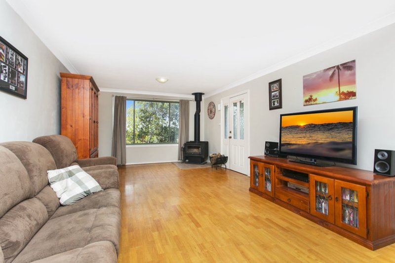 Photo - 4a Chadwick Grove, Helensburgh NSW 2508 - Image 3