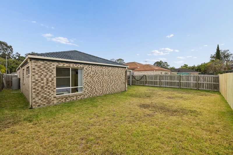 Photo - 4A Coolabah Crescent, Bridgeman Downs QLD 4035 - Image 11