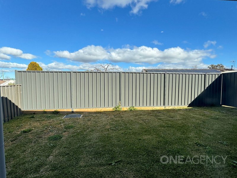 Photo - 4a Crestwood Drive, Goulburn NSW 2580 - Image 10