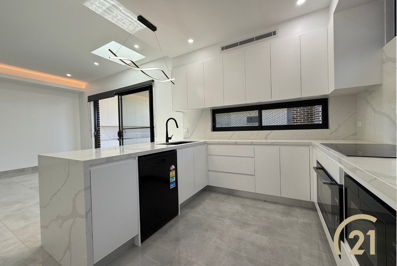 Photo - 4A Dalkeith Street, Busby NSW 2168 - Image 3